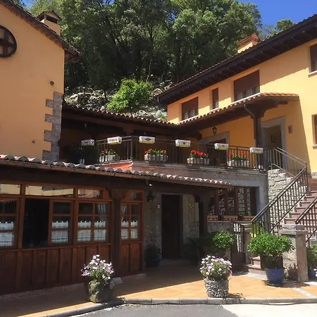 La Molinuca Hotel