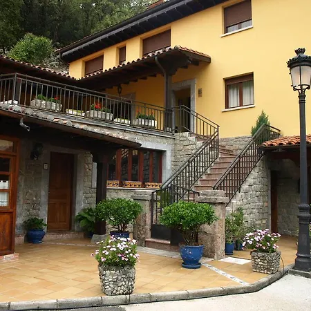 Otel La Molinuca 2*