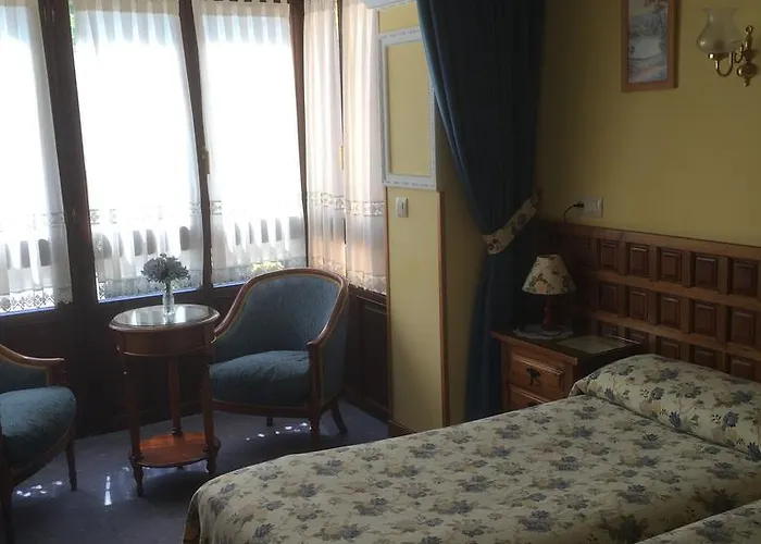 Hotel La Molinuca 2*